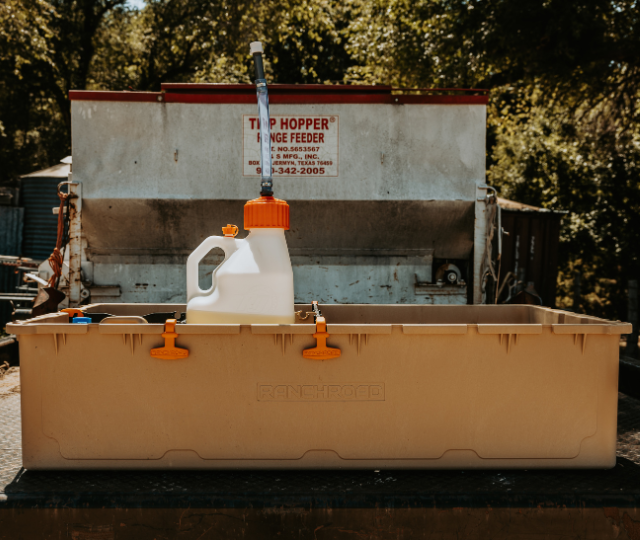 RANCH ROAD 5GAL UTILITY JUG